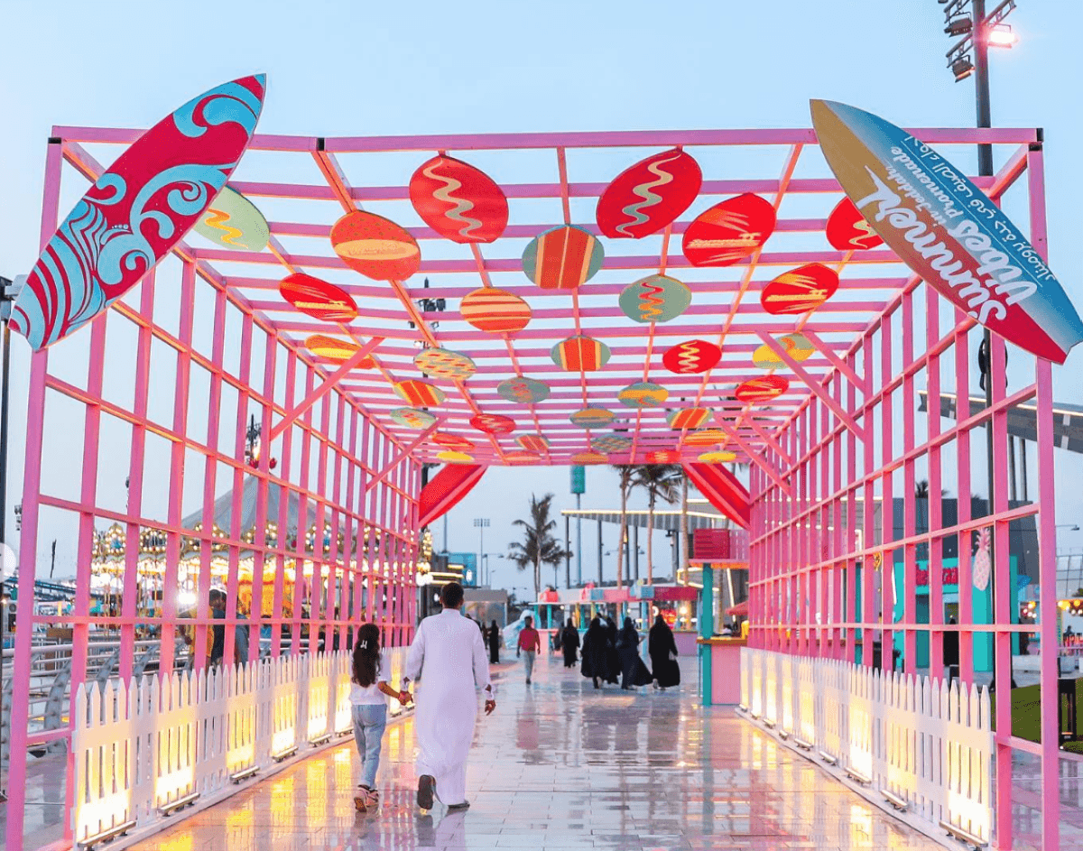 This free event brings Miami Beach to Jeddah Promenade