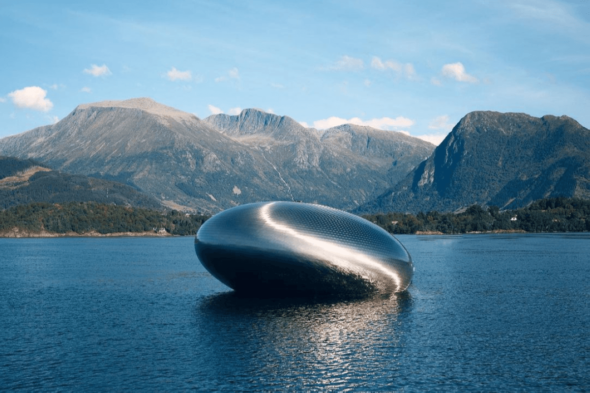 Why is no one talking about this intriguing restaurant in the Norwegian Fjords?