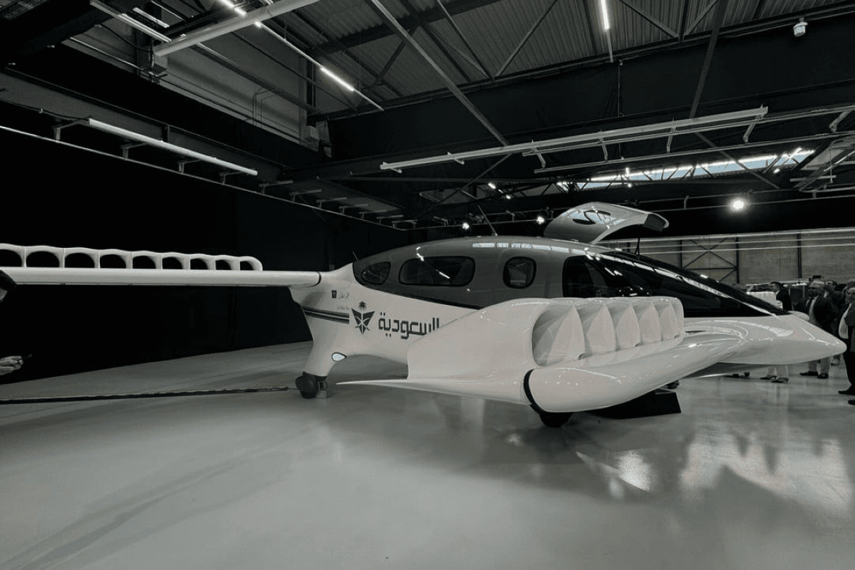 WATCH: A first look at Saudi's flying taxis