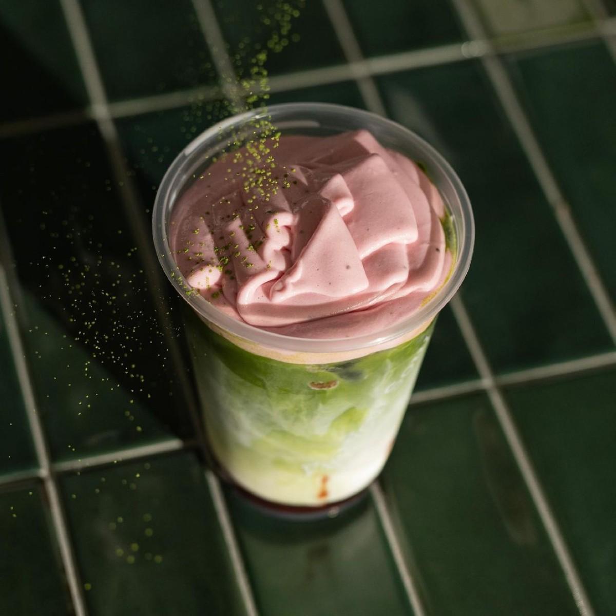 8 spots serving Iced Strawberry Matcha Lattes in Riyadh