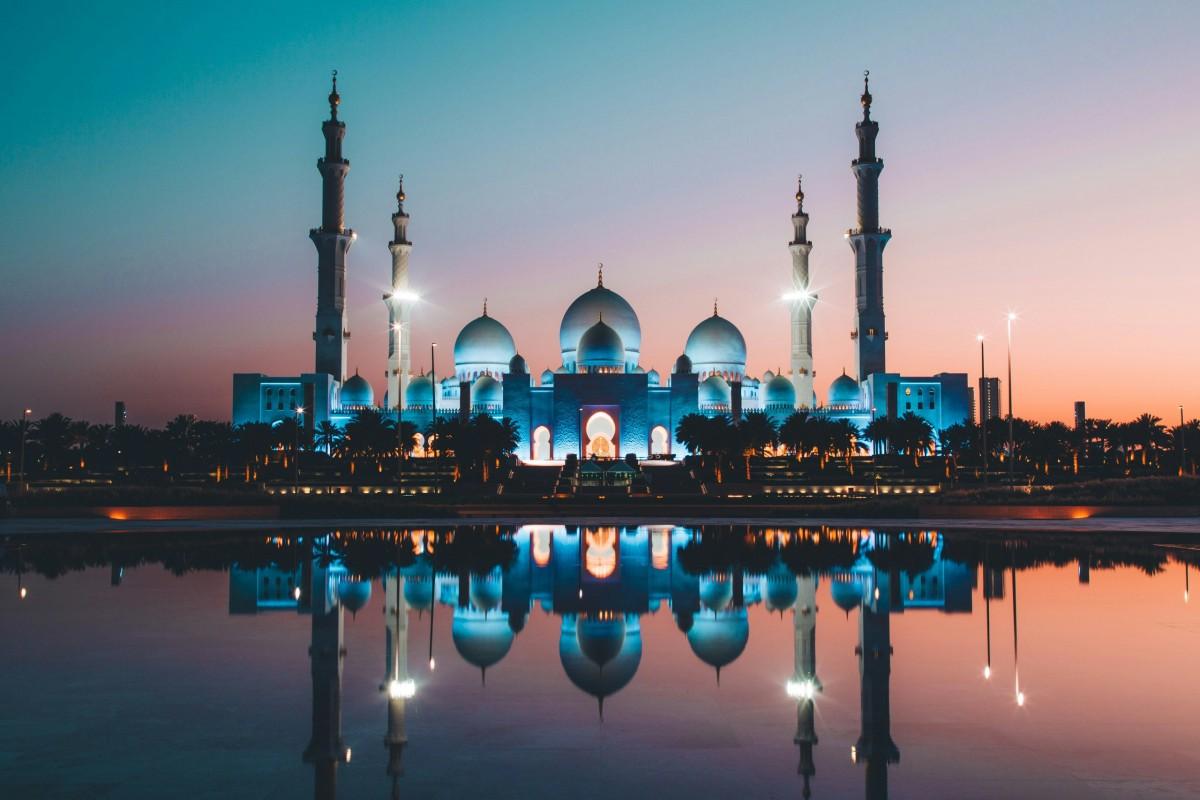 Stopovers From Saudi: Your express layover guide to Abu Dhabi & Shanghai