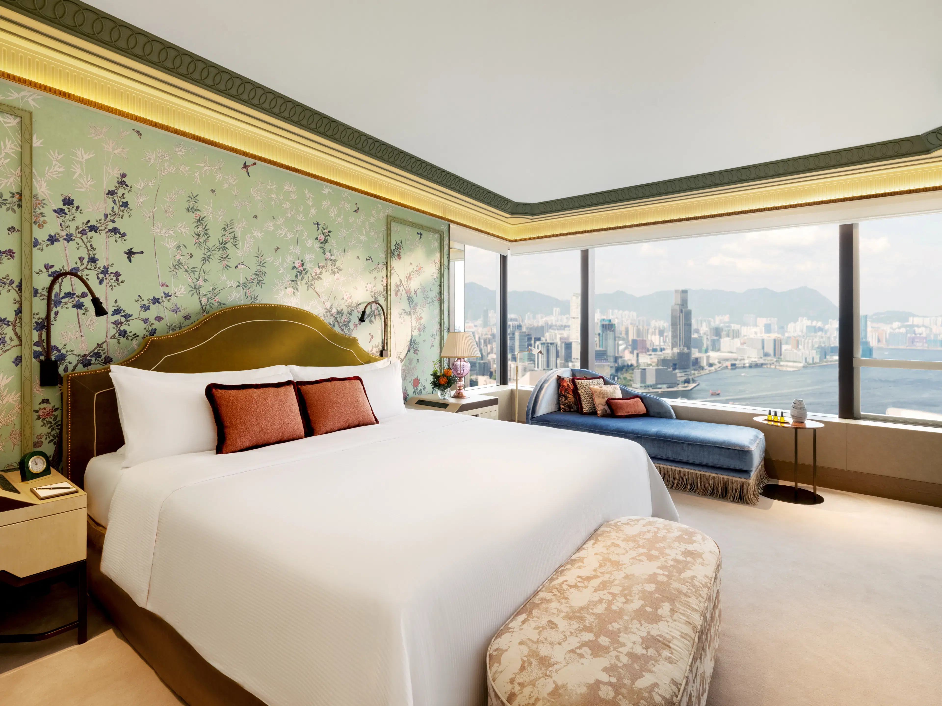 Hotel Review: Island Shangri-La, Hong Kong